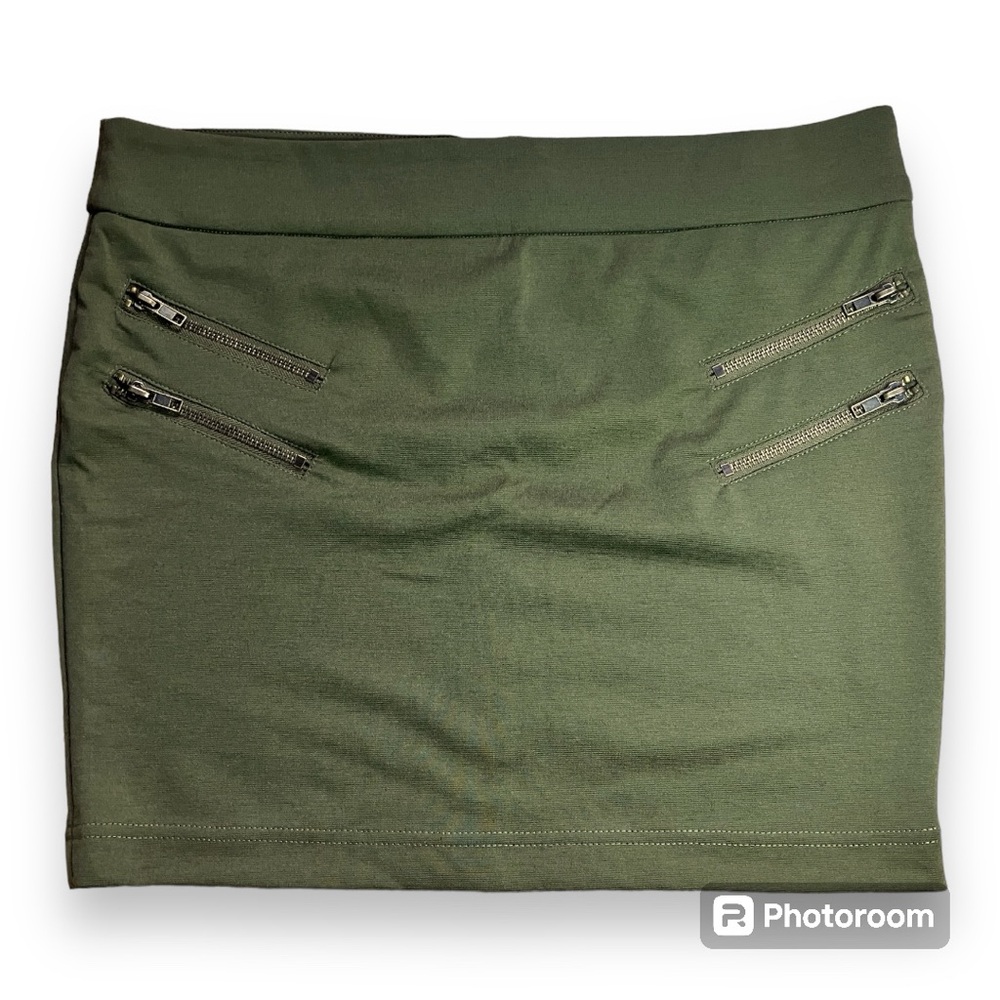 LADY DUTCH vintage early 2000’s Y2K army green skirt size M